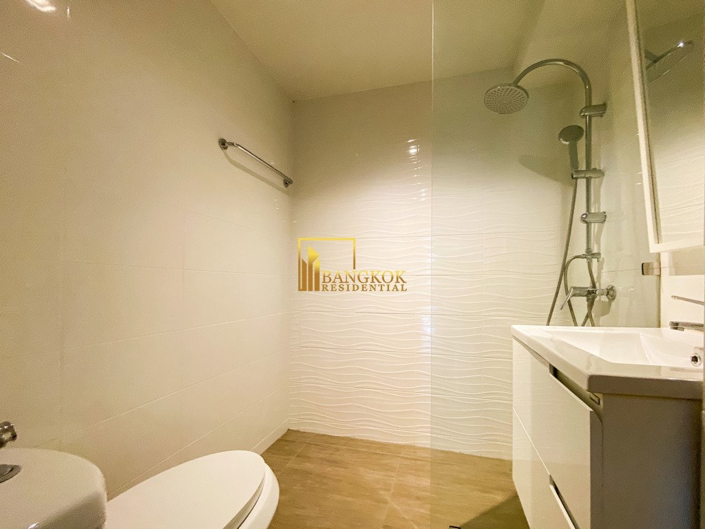 รูป Renovated 3 Bedroom Apartment in Sukhumvit 19 - BR0838AP - รูปที่ 19/30