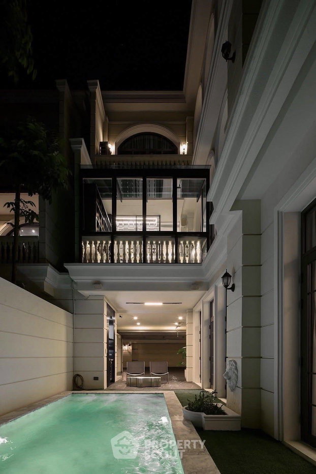 รูป ทาวน์โฮม 4 ห้องนอน ขาย The Boulevard Ekamai ใกล้ ARL รามคำแหง (ID 1502130) - รูปที่ 13/19