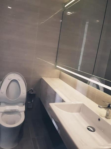 รูป A036429 Noble BE 33 - รูปที่ 7/8