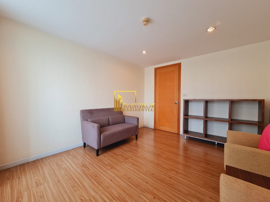 รูป Spacious 2+1 Bedroom Apartment on Langsuan Road - BR0141AP - รูปที่ 7/24