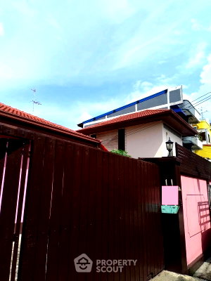 Houses for sale Chang Chui : 5-BR House For Sale Near MRT Fai Chai, Bang Khun Si (ID 2893646)