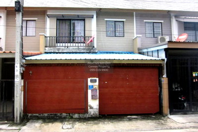 Townhouses for sale : For Sale Townhouse/Townhome  , Baan Pruksa 61 Phetkasem 63 , Bang Khae Nuea , Bang Khae , Bangkok , CX-155241 ✅ Live chat with us ADD LINE @connexproperty ✅