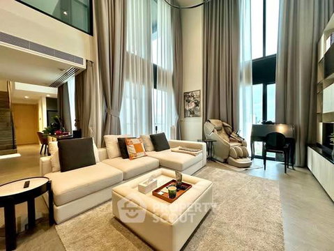 คอนโด 2 ห้องนอน ขาย The Lofts Silom ใกล้ BTS สะพานศิริ 400 ม. (ID 2913145)