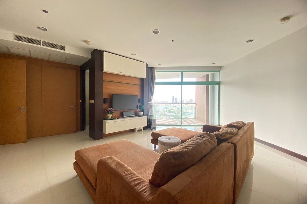 รูป ขายด่วน !!  Chatrium Riverside Condominium, 2 นอน, 2 น้ำ, ชั้นสูง 19++, ห้องนั่งเล่นกว้าง, ระเบียงกว้าง !! Code C20260500023 แต่งครบ, ราคาพิเศษ!!📣📣 - รูปที่ 1/9