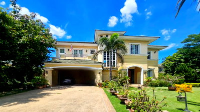 Houses for sale Thonburi Vocational College : Golden Heritage / 4 Bedrooms #HRP1058