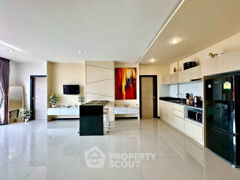 2-BR Condo 112 Sqm Nai Harn Beach Condominium, Rawai (ID 2914597)