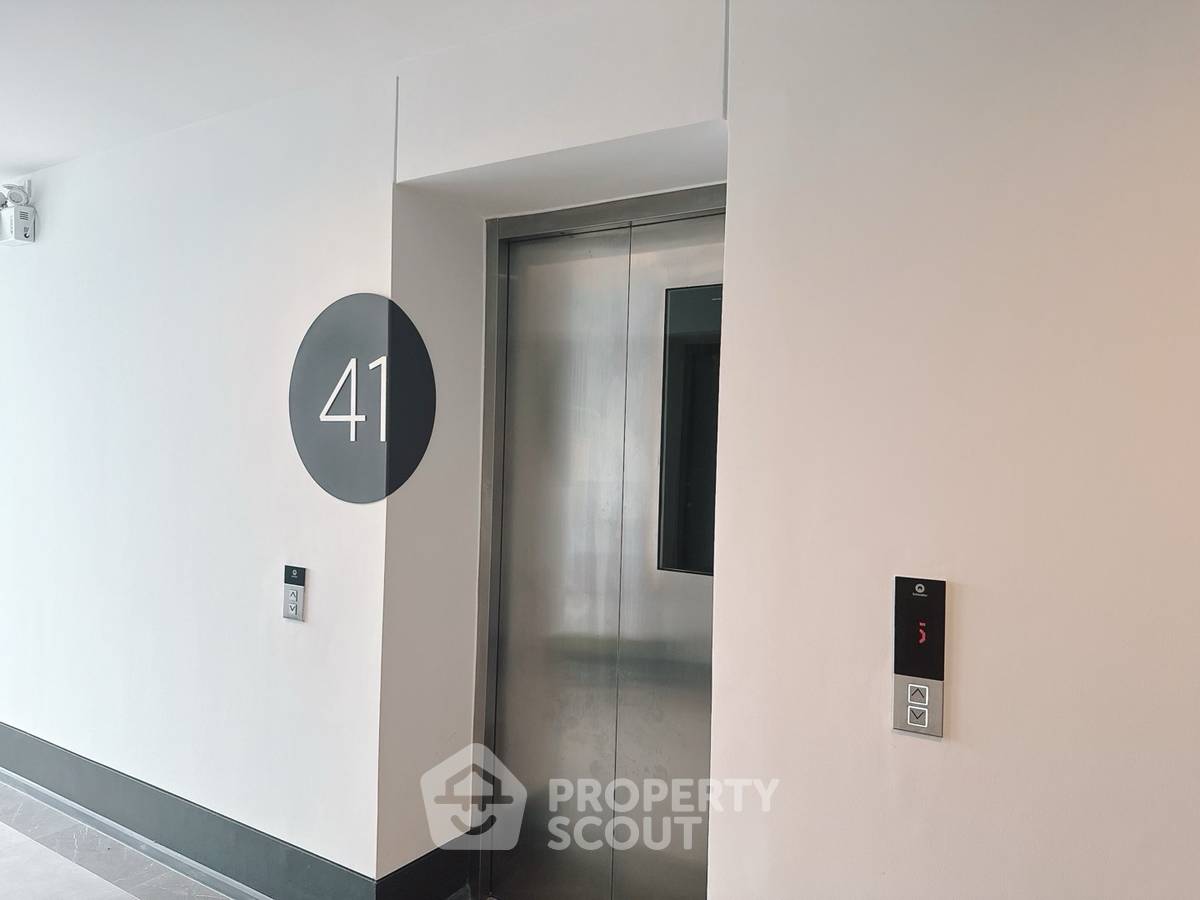 รูป คอนโด 2 ห้องนอน ชั้นสูง 41 วิว 71 ตร.ม. ที่ Reference Sathorn-Wongwianyai ใกล้ BTS วงเวียนใหญ่ 100 ม. (ID 2911308) - รูปที่ 40/50