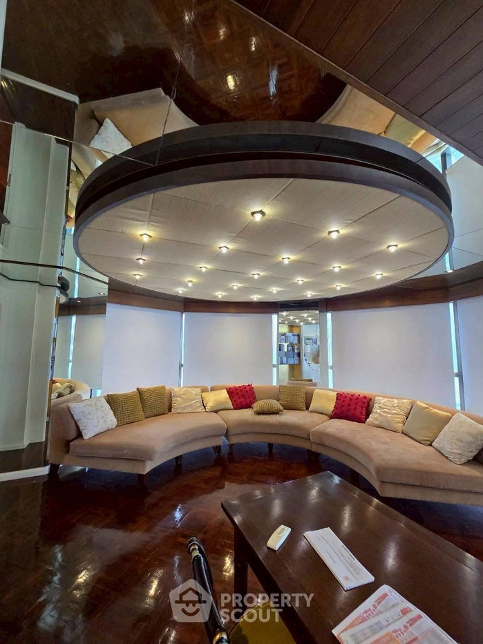 รูป คอนโด 2 ห้องนอน ชั้นสูง 18 267 ตร.ม. Nusa State Tower คอนโดมิเนียม ใกล้ BTS สะพานตากสิน 400 ม. (ID 2915005) - รูปที่ 6/15