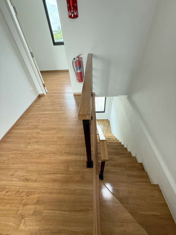รูป #ขาย / เช่า โฮมออฟฟิศ 3 ชั้น DISTRICT พหลโยธิน–วิภาวดี | AP Home Office   มี 3ห้องนอน 4 ห้องน้ำ โฮมออฟฟิศทำเลดีในโครงการคุณภาพจาก AP  - รูปที่ 14/18