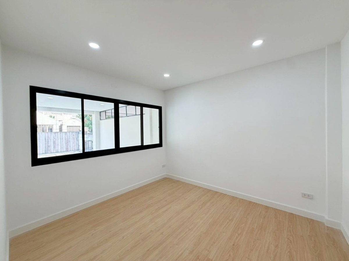 รูป For Sell at    Rattanawalai Village - รูปที่ 5/42