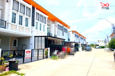 ทาวน์โฮม ถนนสายไหม : ขายทาวน์โฮม 2 ชั้น 19 ตรว. โกลเด้น ทาวน์ พหลโยธิน-สะพานใหม่ พหลโยธิน 54/1 แยก 4