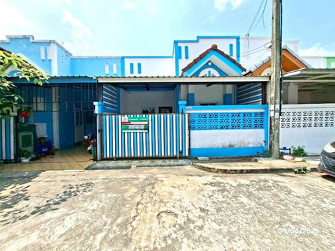 ทาวน์เฮ้าส์ 18 ตร.วา บ้านแสงตะวัน ธัญบุรี ปทุมธานี 780,000