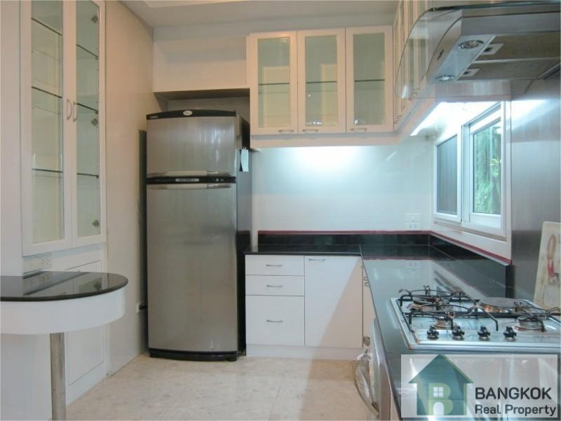 picture Nantawan Srinakarin Village | Elegant Detached 4 Bed House - 13/25