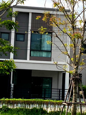 เช่าทาวน์โฮม เมกะ บางนา : ✨ให้เช่า Town House Pleno Sukhumvit-Bangna 3 ✨LineID: @Propvel (มี@ ข้างหน้า)✨