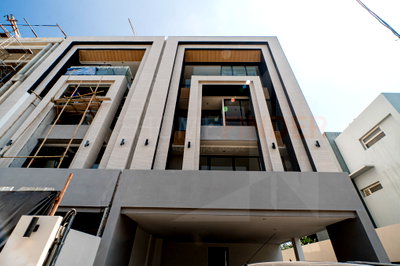 ทาวน์โฮม นาคนิวาส 16 : Posh Eastville 3 bedrooms, for sale