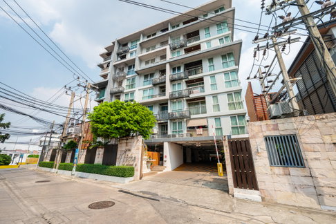 The Niche Sukhumvit 49 | 🚆 Near BTS Phrom Phong