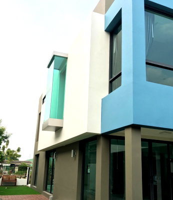 บ้านเดี่ยว ดิ เอ็มควอเทียร์ : LTH15483 – Single House for Sale Ekkamai-Ramintra | Best Value Family Home | 12 MB