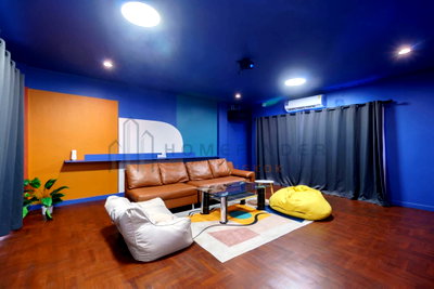 เช่าทาวน์โฮม เจ อเวนิว ทองหล่อ : 5-Storey Townhome near Thonglor 5 bedrooms, for rent