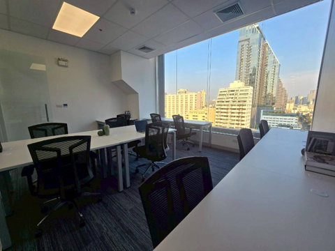 Serviced office for rent in the center of Victory Monument at Century Movie Plaza tower, a prime business hub conveniently located near BTS.