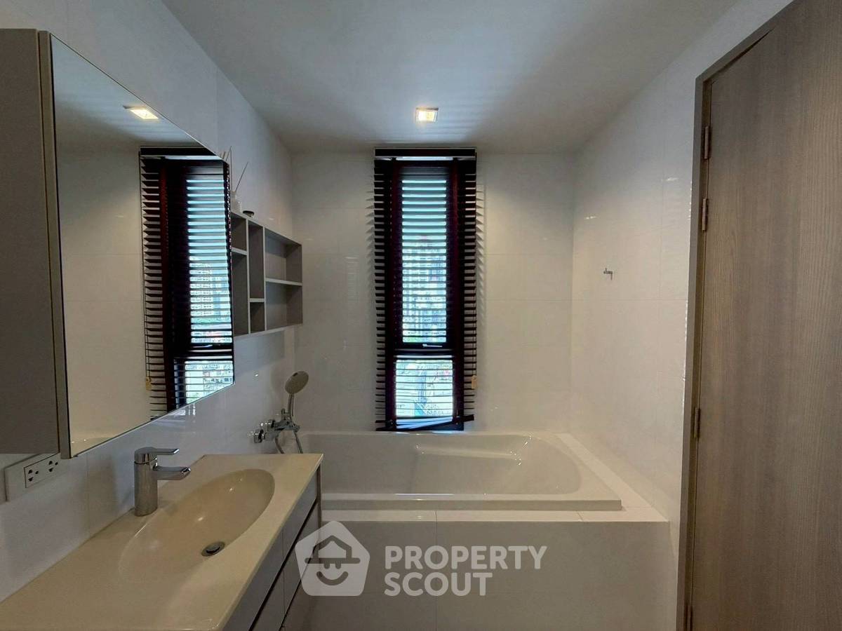 picture 2-BR Condo At HQ Thonglor Near BTS Thong Lor (ID 2917011) - 8/10