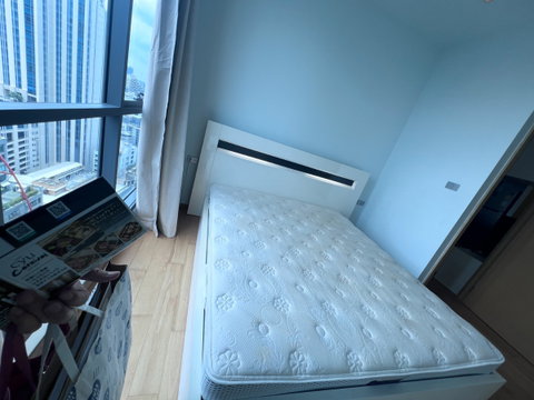 P-50882 For Rent Premium Living in the Heart of Asoke-Nana Hyde Sukhumvit Near BTS Nana Terminal 21 Tel 085-592-2897 Line @easythaihome