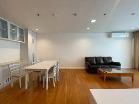 ให้เช่า 3 ห้องนอน 155 ตร.ม พร้อมเข้าอยู่ -- โทรด่วน 094-641-5974