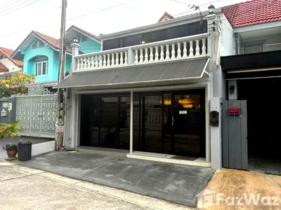 ทาวน์โฮม ถนนพัทยากลาง : ขาย ทาวน์เฮ้าส์ 3 ห้องนอน ในโครงการ หมู่บ้านสบายใจ 156030