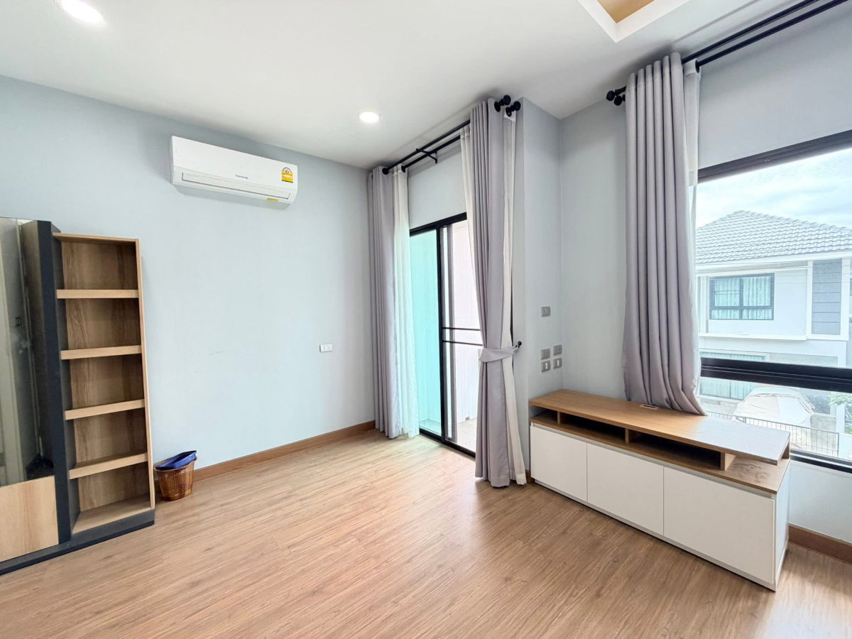 รูป ให้เช่าบ้านแฝดหลังริม ม.มณีรินทร์ปาร์ค บางพระ ศรีราชา - รูปที่ 4/22
