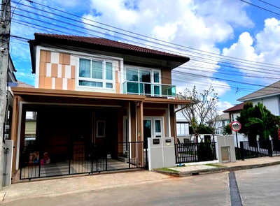 บ้านเดี่ยวให้เช่า : บ้านว่างให้เช่า พร้อมสระว่ายน้ำส่วนตัว หมู่บ้านกาญจน์กนก 21 แม่เหียะ เชียงใหม่ รับสัตว์เลี้ยง (พิจารณาเป็นเคส) (R1163) T.0946511456