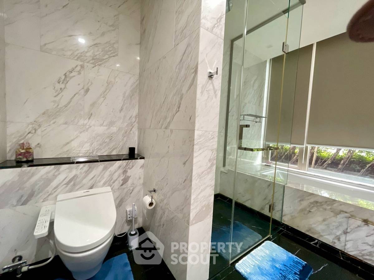 รูป คอนโด 2 ห้องนอน 120 ตร.ม. ที่ศาลาแดง วัน ใกล้ MRT สีลม (400 ม.) (ID 2926645) - รูปที่ 18/18
