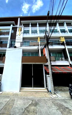เช่าโฮมออฟฟิศ วิทยาลัยพณิชยการอินทราชัย : 🏢✨ ให้เช่า Home Office 4 ชั้น — Biztown ลาดพร้าว ตกแต่งหรู พร้อมใช้งาน เดินถึง MRT เพียง 400 เมตร 