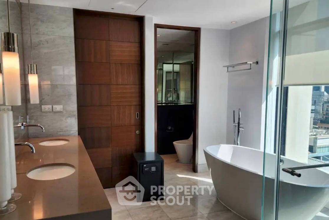 รูป คอนโด 4 ห้องนอน The Residences At The St Regis Bangkok ใกล้ BTS ราชดำริ 90 ม. (ID 2873442) - รูปที่ 8/8