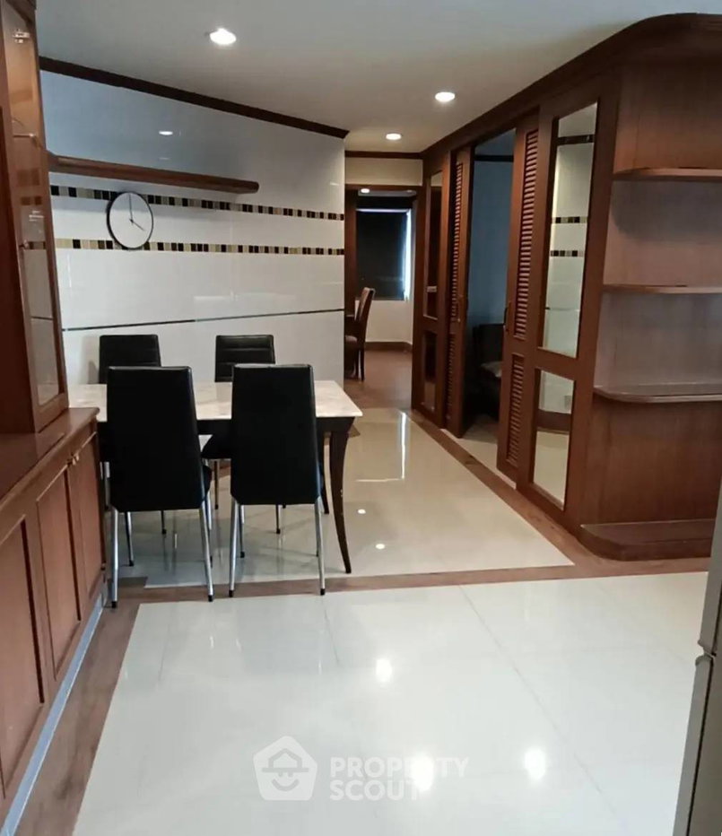 รูป คอนโด 2 ห้องนอน ใน Beverly Tower ใกล้ ARL มักกะสัน 74 ตร.ม. สุขุมวิท (ID 2874109) - รูปที่ 1/16