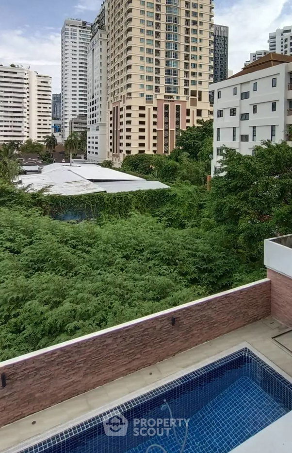 รูป คอนโด 2 ห้องนอน ใน Beverly Tower ใกล้ ARL มักกะสัน 74 ตร.ม. สุขุมวิท (ID 2874109) - รูปที่ 12/16