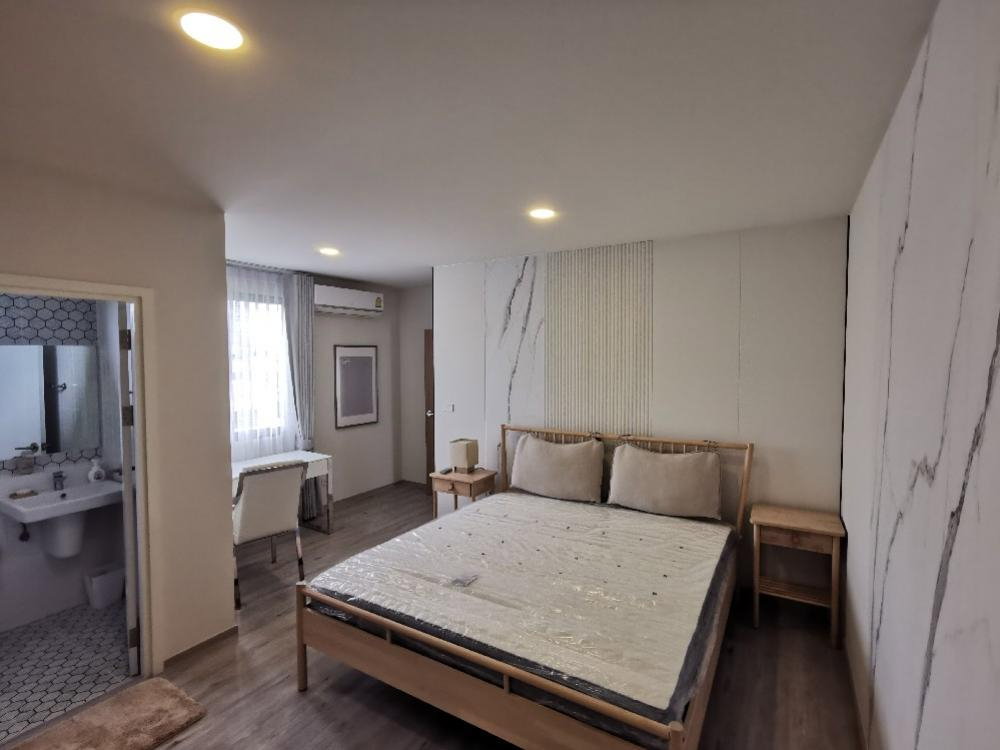 รูป 🏡 บ้านหรู 3 ชั้น โซนบางนา ใกล้เมกะบางนา ✨ 🛏️ 6 ห้องนอน 6 ห้องน้ำ - รูปที่ 5/38