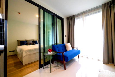 Condos for sale : Best Price 1BR Condo at Hue Sukhumvit, 0m BTS, Tenanted Unit - U1383022