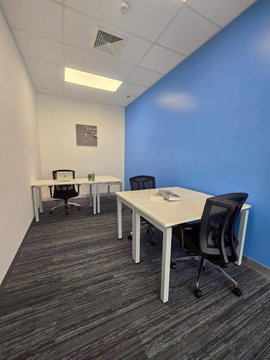 Serviced office for rent in the center of Victory Monument at Century Movie Plaza tower, a prime business hub conveniently located near BTS. 