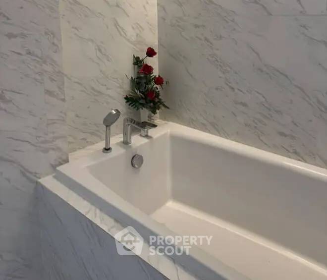 picture Pet-Friendly 2-BR 110 Sqm Condo | The Pillar Sukhumvit 71 (ID 2866730) - 13/16