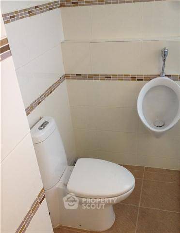 รูป คอนโด 2 ห้องนอน ใน Beverly Tower ใกล้ ARL มักกะสัน 74 ตร.ม. สุขุมวิท (ID 2874109) - รูปที่ 11/16