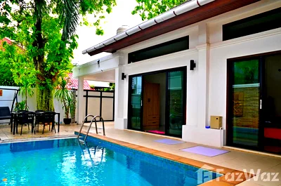 Houses for sale Wiset Road Phuket : 2 Bedroom Villa for sale in Rawai, Phuket  6296614