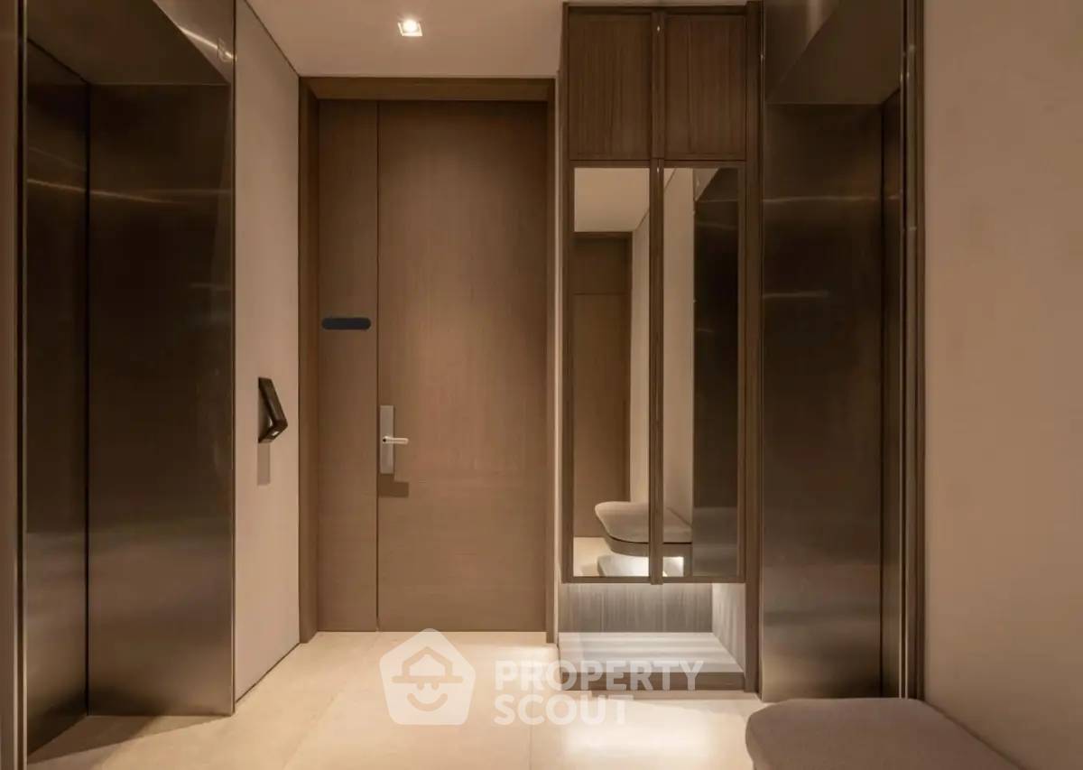 รูป คอนโดมิเนียม 2 ห้องนอน ชั้นสูง 18 จาก Banyan Tree Residences Riverside Bangkok ใกล้ MRT หัวลำโพง (178 ตร.ม.) (ID 2873730) - รูปที่ 5/5
