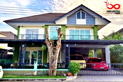 บ้านเดี่ยว ถนนสุวินทวงศ์ : ขายบ้านเดี่ยว 2 ชั้น 70 ตรว. หมู่บ้านกรีนลีฟ ราษฎร์อุทิศ 11 สุวินทวงศ์  หน้าโครงการ 