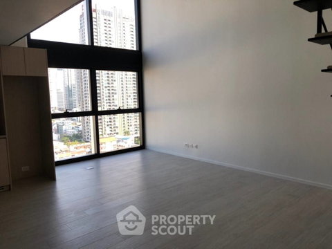 คอนโด 1 ห้องนอน ขาย The Lofts Silom ใกล้ BTS สถานีสุรศักดิ์ 400 ม. (ID 2873586)