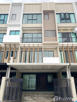 ขายบ้านทาวน์โฮม Location สุดปัง 3.5 ชั้น กลางจรัญ เข้าเมืองสะดวก 1649234