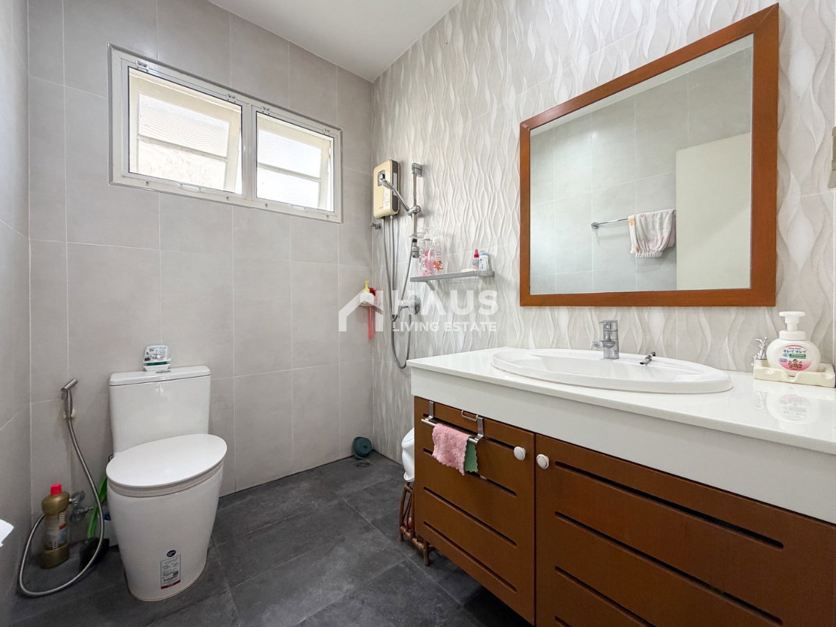picture Ladawan Pinklao - Borommaratchachonnani / 4 Bedrooms #HPHU079 - 14/32