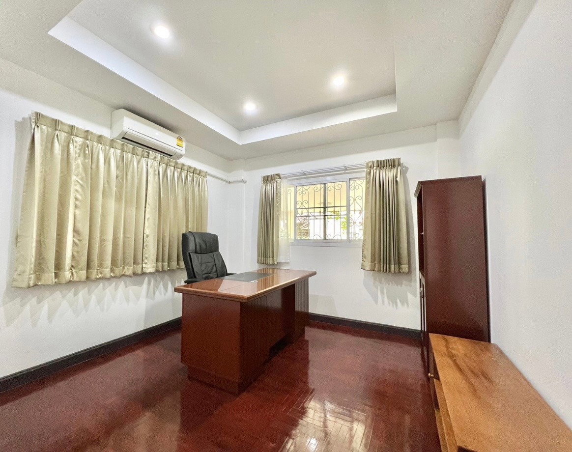 รูป ให้เช่า บ้านในหมู่บ้าน อิงดอย – คลองชล บ้านสวย พื้นที่กว้าง มีสวนหย่อม (ID:620HR) - รูปที่ 8/16
