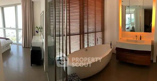รูป คอนโด 3 ห้องนอน 140 ตร.ม. ชั้นสูง 40 ชั้น The River Condominium ใกล้ BTS สะพานตากสิน 400 ม. (ID 2866676) - รูปที่ 14/24