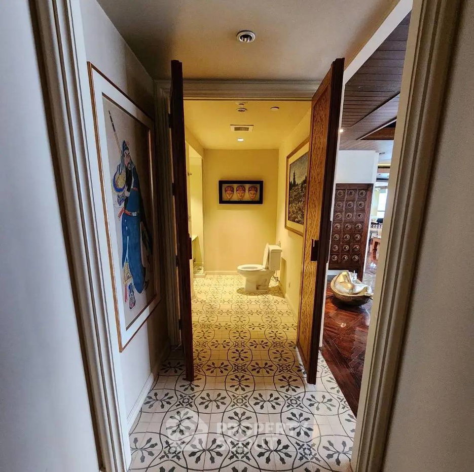 รูป คอนโด 2 ห้องนอน ศูนย์ใหญ่ Nusa State Tower ชั้น 18 ใกล้ BTS สะพานตากสิน 400 ม. (ID 2873603) - รูปที่ 11/19