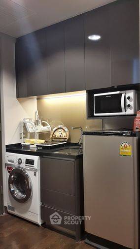 รูป คอนโด 1-ห้องนอน ที่ เดอะ ลุมพินี 24 ใกล้ BTS พร้อมพงษ์ (ID 1022323) - รูปที่ 2/6