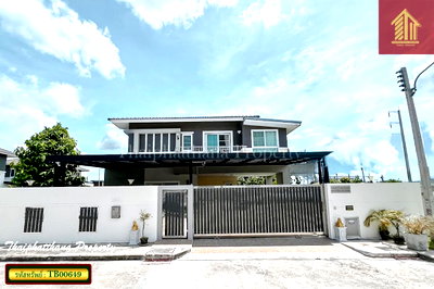 ขายบ้านเดี่ยว : บ้านวังทอง เดอะ แพรรี่ รังสิต-คลองหลวง บ้านหลังมุมฟังก์ชั่นครบ ตกแต่งพร้อมเข้าอยู่